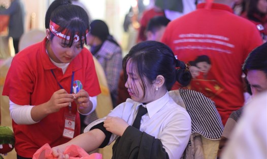 Ngày hội hiến máu tình nguyện tại TP.Vinh, Nghệ An: ảnh:NA