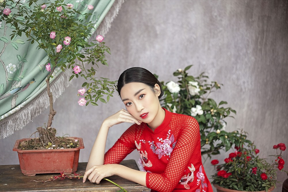 Sau khi giành giải thưởng "Hoa hậu nhân ái", Đỗ Mỹ Linh tiếp tục các dự án nghệ thuật và các hoạt động thiện nguyện.  Ảnh: Trupi