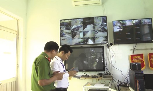 Hệ thống camera giúp Ban quản lý chợ quan sát toàn diện, kịp thời phát hiện và nhắc nhở, chấn chỉnh các trường hợp vi phạm.