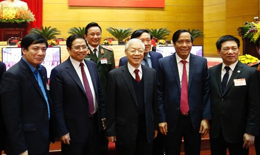 Tổng Bí thư Nguyễn Phú Trọng cùng các đại biểu dự hội nghị