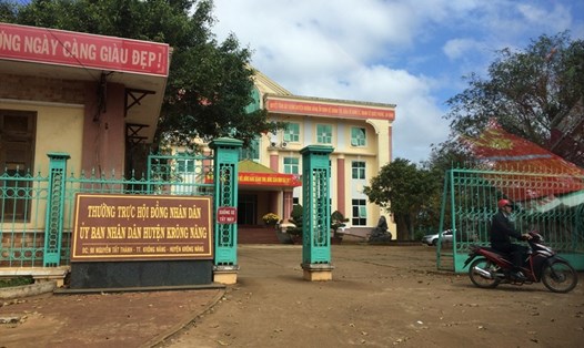  Công an tỉnh Đắk Lắk đã khởi tố bị can đối với một cán bộ tại huyện vì lộ bí mật nhà nước.