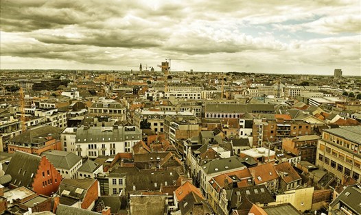 Trung tâm thành phố Gent nhìn từ trên tháp cổ Belfry.
