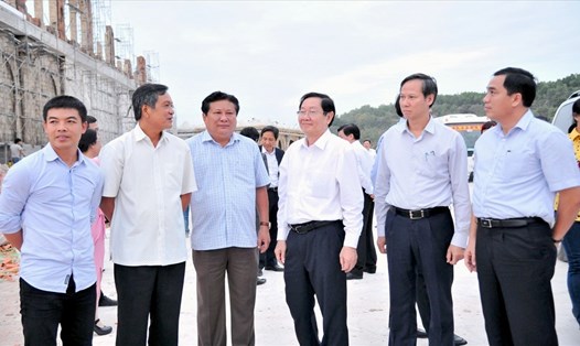 Bộ trưởng Bộ Nội vụ Lê Vĩnh Tân cùng đoàn công tác khảo sát thực tế tại Phú Quốc.