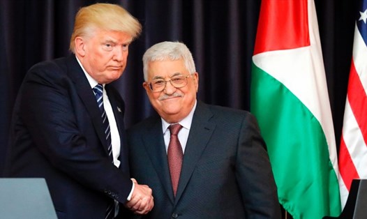 Tổng thống Donald Trump và nhà lãnh đạo Palestine Mahmoud Abbas tại Bethlehem ngày 23.5.2017. Ảnh: CNN