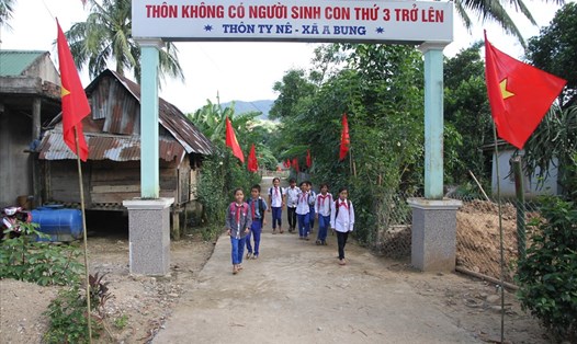Bản làng thực hiện cuộc vận động không sinh con thứ 3 tại Quảng Trị. Ảnh: Hưng Thơ.