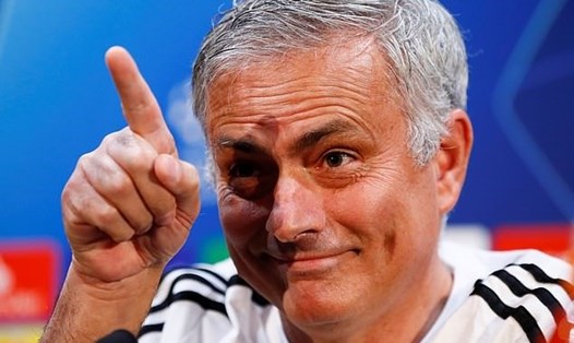 HLV Mourinho cần sớm đưa Man United tìm lại càm giác chiến thắng. Ảnh: Reuters.