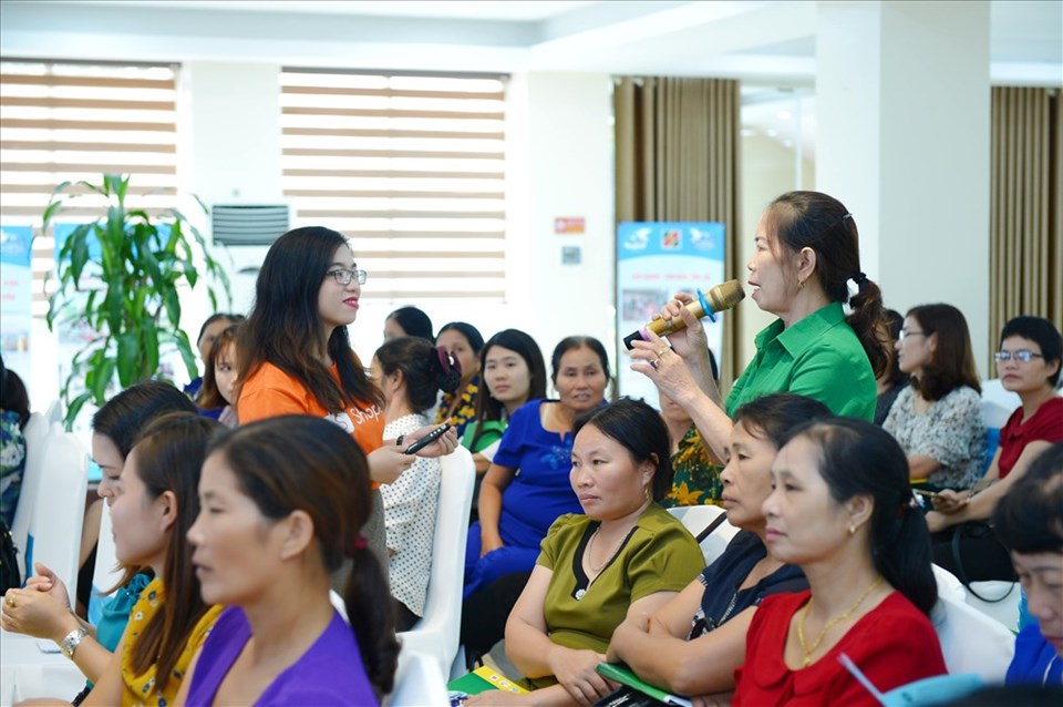 Trao đổi về cách bán hàng online với chị em phụ nữ Thanh Hóa. Trao đổi về cách bán hàng online với chị em phụ nữ Thanh Hóa.