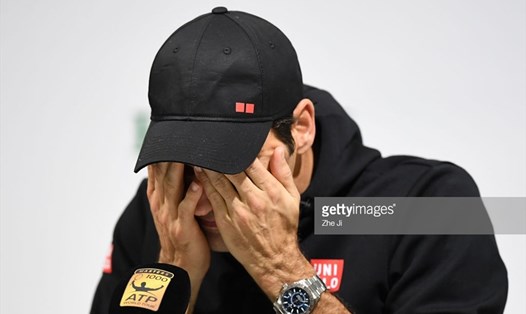 Federer tỏ ra khá thất vọng trong buổi họp báo sau trận. Ảnh: Getty.
