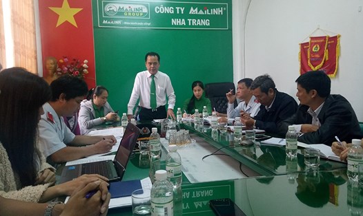 Kiểm tra, thu hồi nợ bảo hiểm của chi nhánh Cty Tập đoàn Mai Linh tại Khánh Hòa. Ảnh: N.B