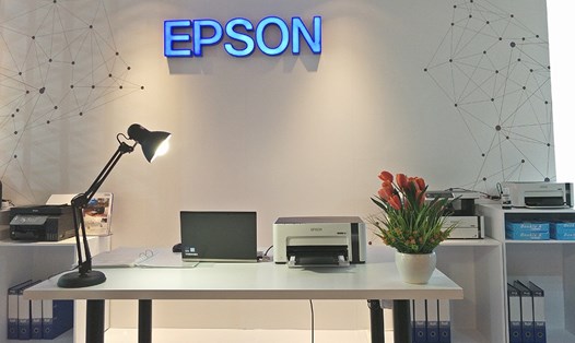 "Văn phòng sáng tạo của EPSON" với sự kết nối các thiết bị, sản phẩm mới - trong đó có máy in - phục vụ nhu cầu công việc.
