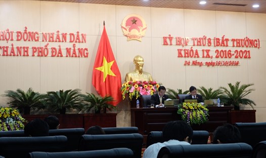 Kỳ họp thứ 8 (bất thường) khóa IX nhiệm kỳ 2016-2018 HĐND TP Đà Nẵng. Ảnh: Hoàng Vinh.