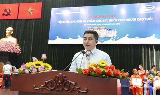Ông Nguyễn Văn Quang - Giám đốc kinh doanh miền TPHCM phát biểu tại buổi lễ.