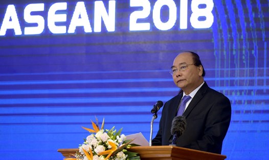 Thủ tướng Nguyễn Xuân Phúc phát biểu tại Hội nghị tổng kết WEF ASEAN 2018. Ảnh: VGP