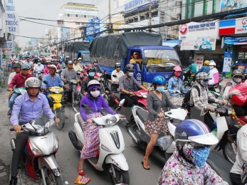 Ùn tắc giao thông tại Hà Nội. Ảnh: AC