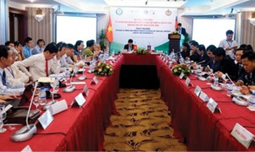 Việt Nam và Campuchia tăng cường hợp tác song phương về thương mại gỗ và sản phẩm gỗ hợp pháp. Ảnh: Hương Quỳnh
