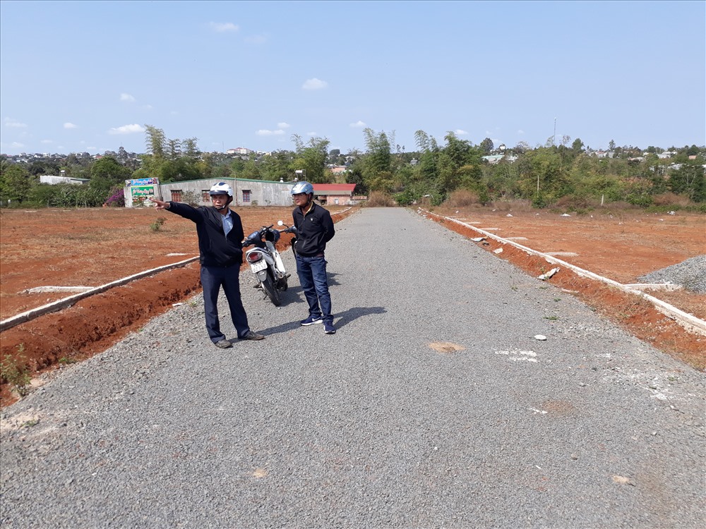 TP.Pleiku và sở TNMT Gia Lai hợp lực phá nát quy hoạch đô thị Gia Lai. Ảnh: Khu dân cư ảo (Đình Văn chụp)