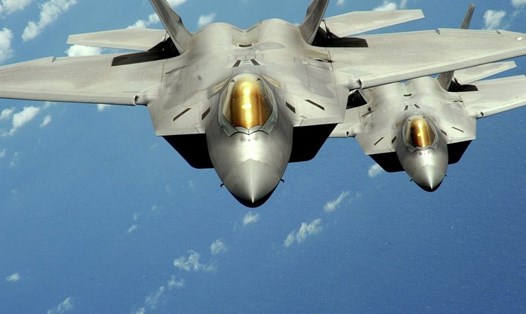 Chiến đấu cơ F-22 Raptor của Mỹ. Ảnh: Reuters