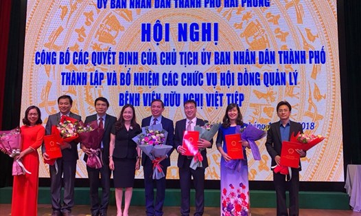 Hội đồng quản lý bệnh viện Việt Tiệp gồm 7 thành viên đại diện cho UBND TP Hải Phòng tại Bệnh viện
