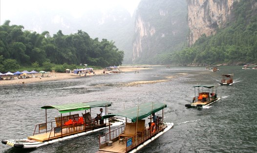 Li Giang, nơi được mệnh danh là cảnh đẹp nhất thế gian ở Quế Lâm. Ảnh: H.V.M