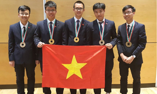 Đoàn học sinh Việt Nam tham dự Olympic Vật lí quốc tế 2018. Ảnh: TL