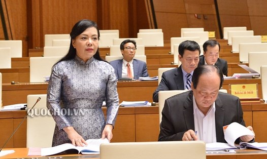 Bộ trưởng Bộ Y tế Nguyễn Thị Kim Tiến khẳng định sẽ xử nghiêm những bác sĩ kê đơn thuốc không đúng quy định. Ảnh: Quochoi.vn