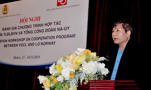 Ông Trần Thanh Hải, Phó Chủ tịch Thường trực Tổng LĐLĐVN phát biểu khai mạc hội nghị.