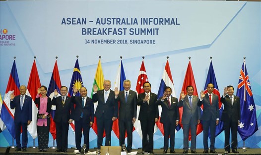 Lãnh đạo các nước ASEAN và Thủ tướng Australia Scott Morrison có phiên ăn sáng làm việc không chính thức sáng 14.11. Ảnh: Thống Nhất - TTXVN.