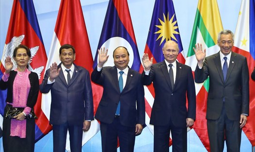 Thủ tướng Nguyễn Xuân Phúc dự Hội nghị Cấp cao ASEAN-Nga lần thứ 3. Ảnh: Thống Nhất/TTXVN. 