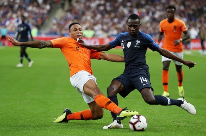 Ở trận lượt đi, Pháp thắng Hà Lan 2-1.