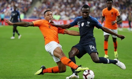 Ở trận lượt đi, Pháp thắng Hà Lan 2-1.