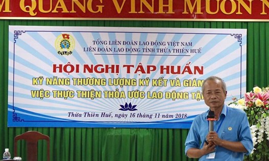 Ông Nguyễn Quang Trung - Phó trưởng Ban Chính sách - Pháp luật chủ trì buổi tập huấn. Ảnh: PĐ.