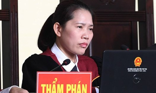 Thẩm phán Nguyễn Thị Thùy Hương