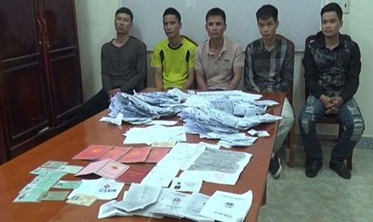 Một nhóm "tín dụng đen" cho vay nặng lãi vừa bị Công an tỉnh Bình Thuận triệt phá. Ảnh: C.A
