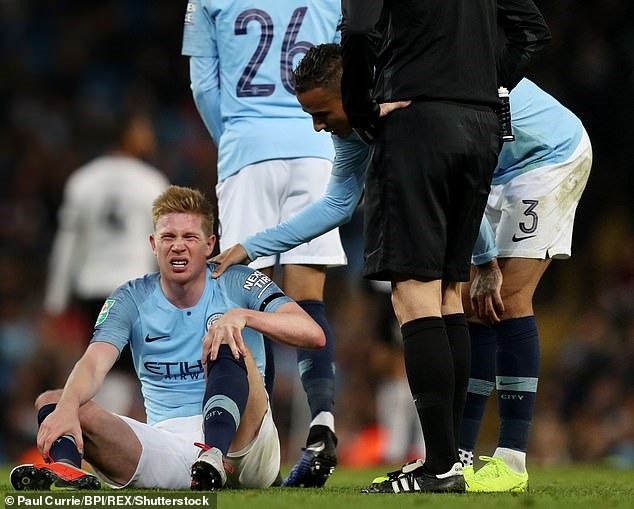 Bruyne lại gặp phải chấn thương ở trận gặp Fulham.