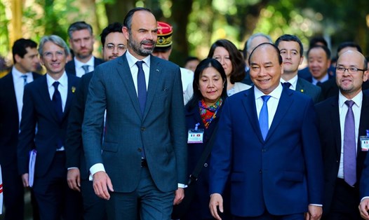 Thủ tướng Nguyễn Xuân Phúc và Thủ tướng Pháp Édouard Philippe. Ảnh: Sơn Tùng. 