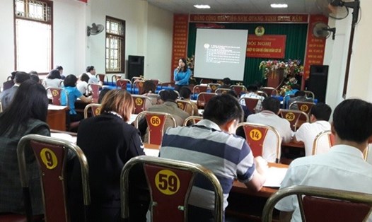 Tại hội nghị tập huấn nghiệp vụ công tác công đoàn năm 2018 cho đội ngũ cán bộ CĐCS do CĐ NNPTNT Sơn La tổ chức. Ảnh: LĐLĐ tỉnh Sơn La