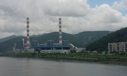Nhà máy Nhiệt điện Quảng Ninh, phường Hà Khánh, nằm ở trung tâm sản xuất than của Hạ Long. Ảnh: Nguyễn Hùng