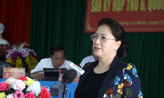 Chủ tịch Quốc hội Nguyễn Thị Kim Ngân trả lời kiến nghị của cử tri. Ảnh: P.V