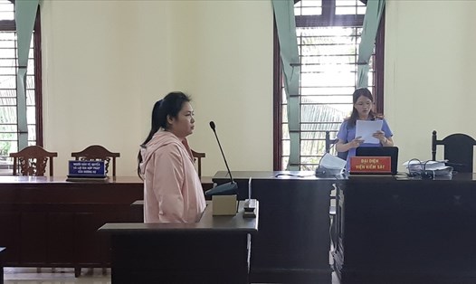 Đối tượng Nguyễn Lang Thùy tại phiên tòa. Ảnh: PV