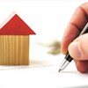 Cần đọc kỹ các điều khoản trước khi ký hợp đồng thuê nhà. Ảnh minh họa