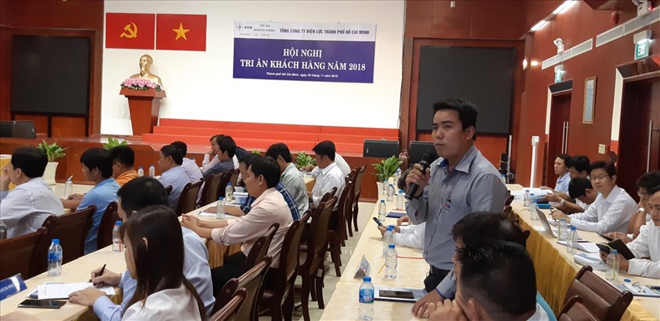 Đại diện doanh nghiệp phát biểu ý kiến tại hội nghị. Ảnh Nam Dương Đại diện doanh nghiệp phát biểu ý kiến tại hội nghị. Ảnh Nam Dương