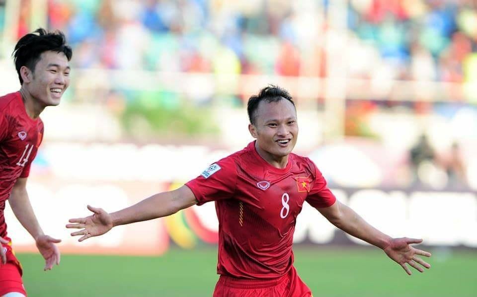 Trọng Hoàng toả sáng tại AFF Cup 2016. Ảnh: T.L 