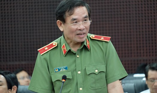Thiếu tướng Vũ Xuân Viên - Giám đốc công an TP Đà Nẵng nói về nạn tín dụng đen. (ảnh: Hoàng Vinh) 