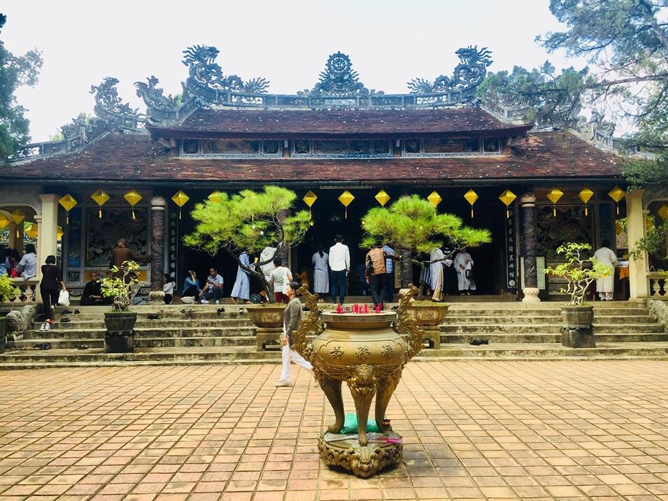 Chánh điện chùa Từ HIếu. Ảnh: PĐ.