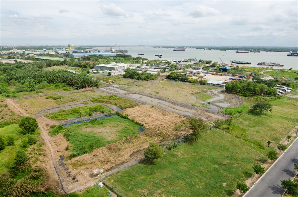 Qua gần 2 năm, TP.HCM qua 2 lần sốt ảo. Ảnh: PV