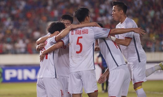 Đội tuyển Việt Nam ăn mừng chiến thắng trước tuyển Lào. (ảnh: AFF Suzuki Cup) 