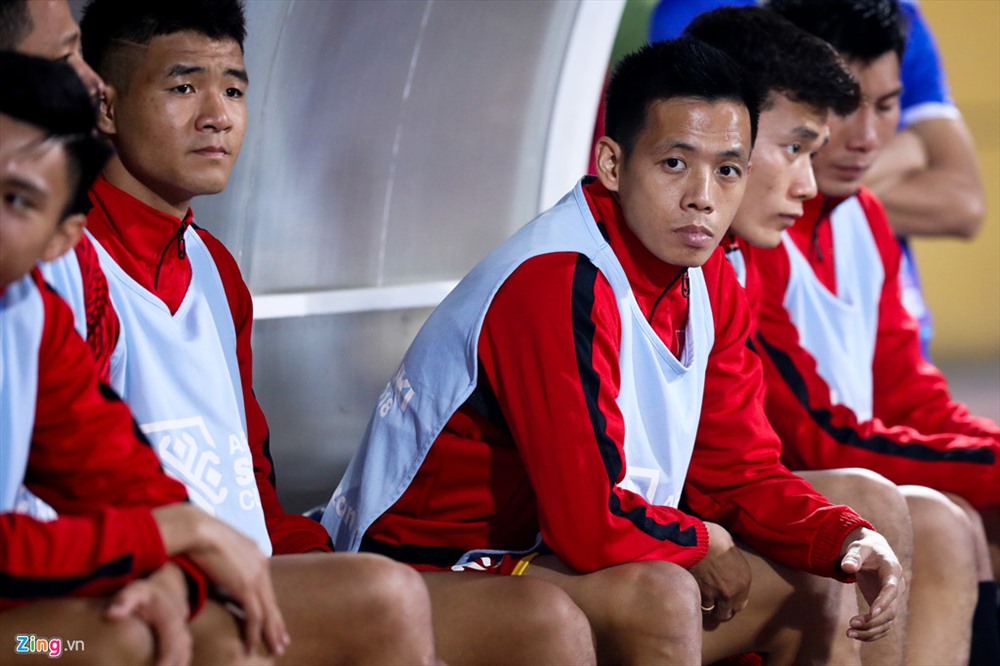 HLV Park Hang-seo cần đội trưởng Văn Quyết sớm trở lại với phong độ đỉnh cao. Có Văn Quyết, hàng công áo đỏ sẽ mạnh mẽ và biến ảo hơn nhiều. 