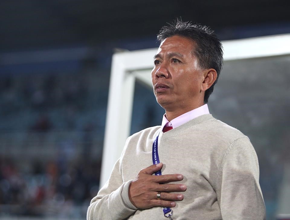 HLV Hoàng Anh Tuấn tin ở sức trẻ của ĐT Việt Nam. Ảnh: Đ.H