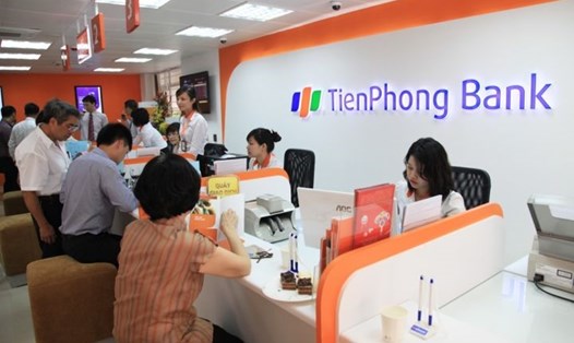 Mobifone tiếp tục chào bán số cổ phần ế ẩm của TPBank