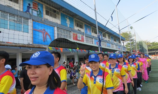 Người lao động làm việc tại Cty TNHH PouYuen Việt Nam tham gia hội thao toàn Tập đoàn PouChen - Ảnh: L.T